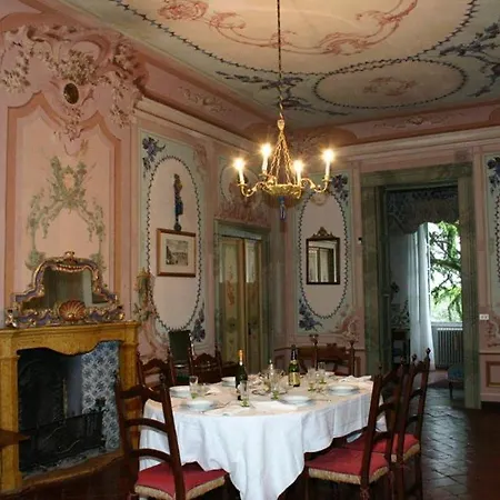 Lejlighed Toscolano-maderno Sleeps 8 Toscolano Maderno