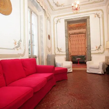 Toscolano-maderno Sleeps 8 * Toscolano Maderno